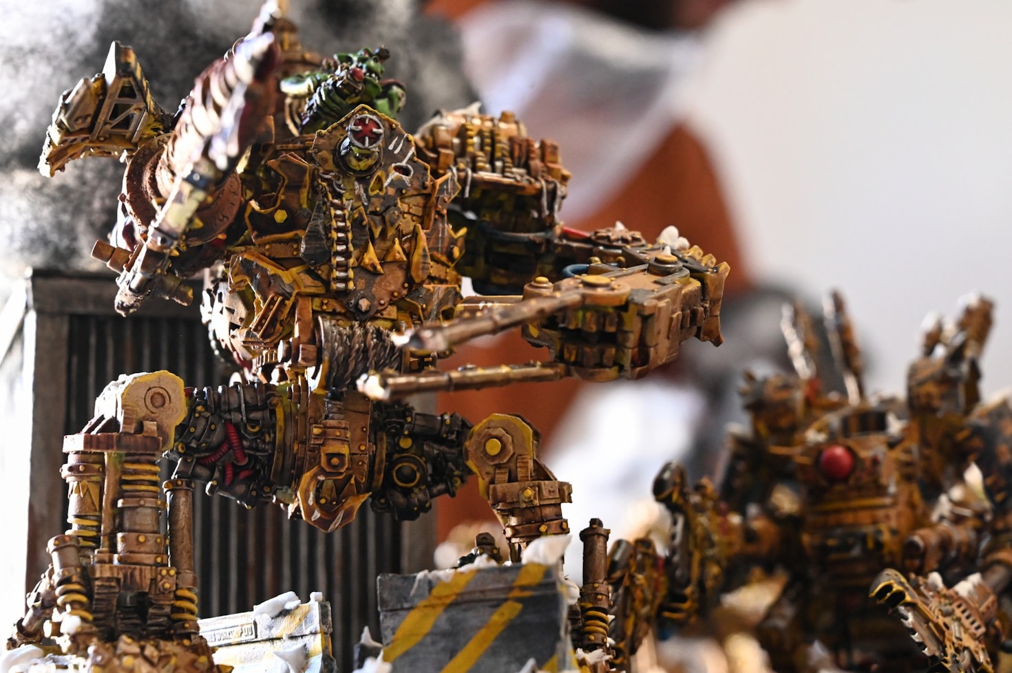 10 Must-Have Tools for Miniature Painters